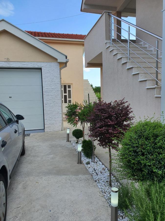 Apartman Tolosi 2 Podgorica Luaran gambar